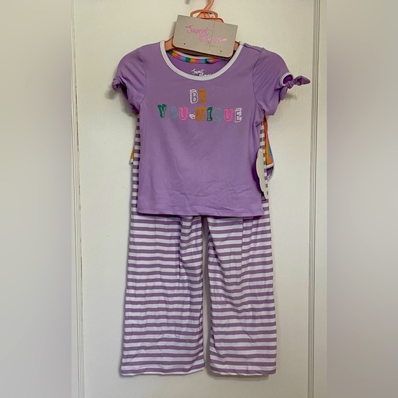🎒Be you-nique purple pajamas set - Picture 1 of 3